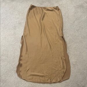 Banana Republic  100% silk Tan Maxi Skirt. Big slits up both sides